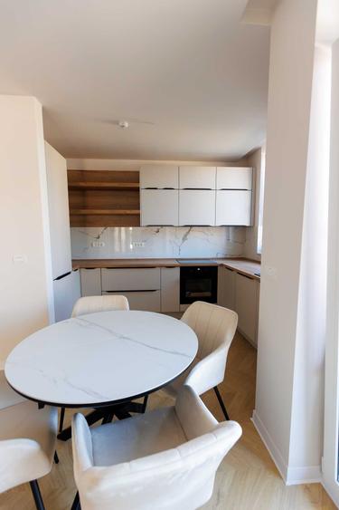 Apartament cu 3 camere decomandat în Nord