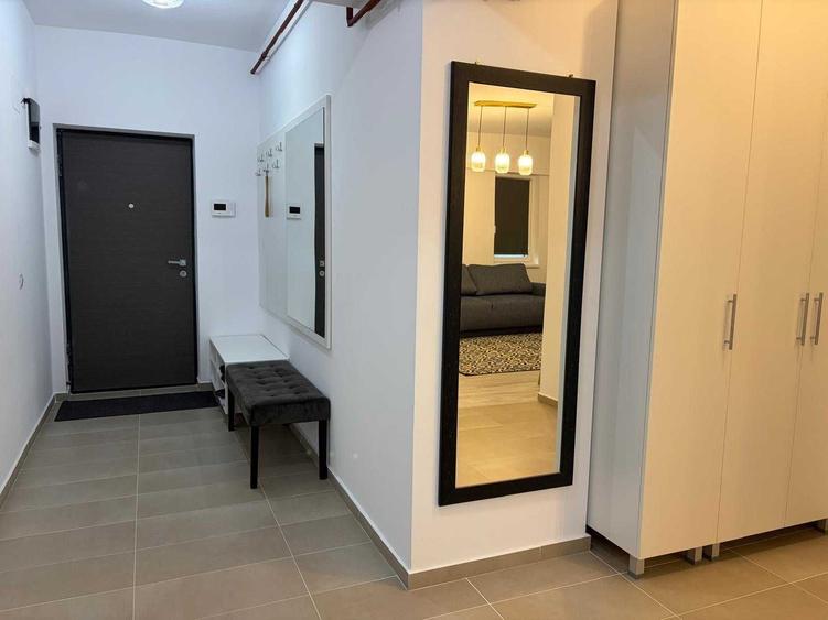 Apartament cu 2 camere decomandat în Aroneanu