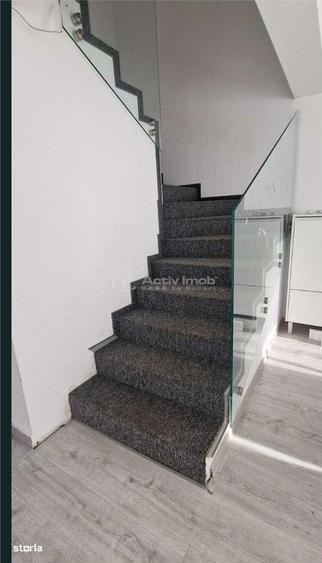 Casă cu 4 camere cu Teren 300 Mp în Central