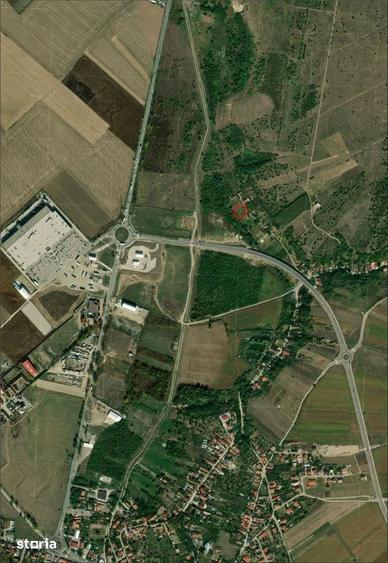 Teren de 1330 mp, în Central
