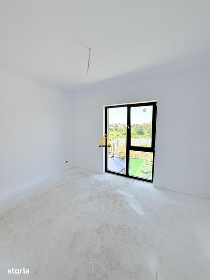 Casă cu 3 camere cu Teren 250 Mp în Central