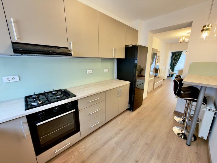 Apartament cu 3 camere decomandat, mobilat în Floreasca