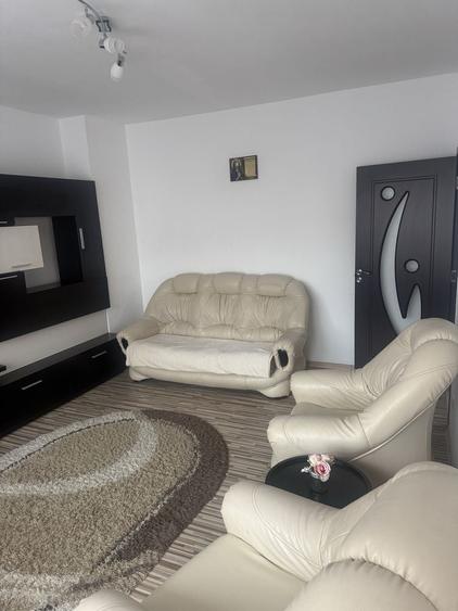 Apartament cu 2 camere decomandat în Sud
