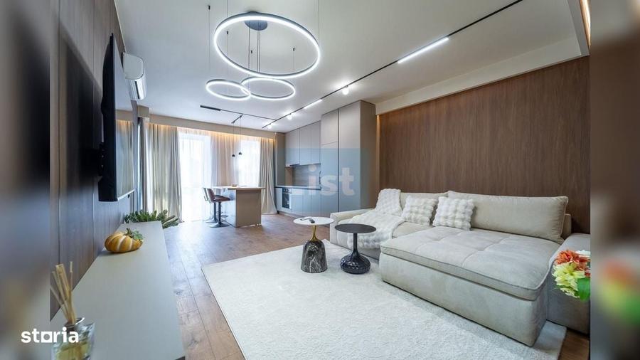 Apartament cu 2 camere semidecomandat în Rădaia