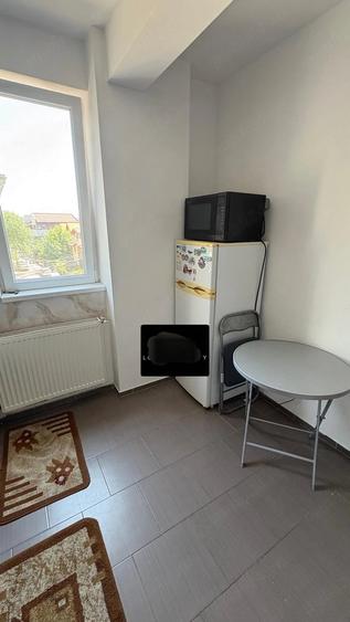 Apartament cu 2 camere decomandat în Berceni