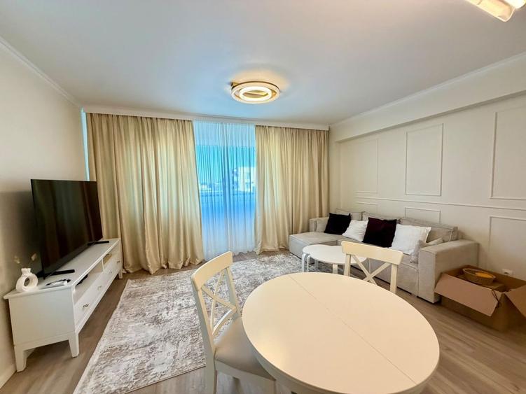 Apartament cu 3 camere semidecomandat, mobilat în Tunari