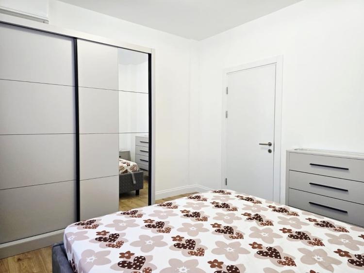 Casă individuală cu 4 camere cu Teren 360 Mp în Tunari