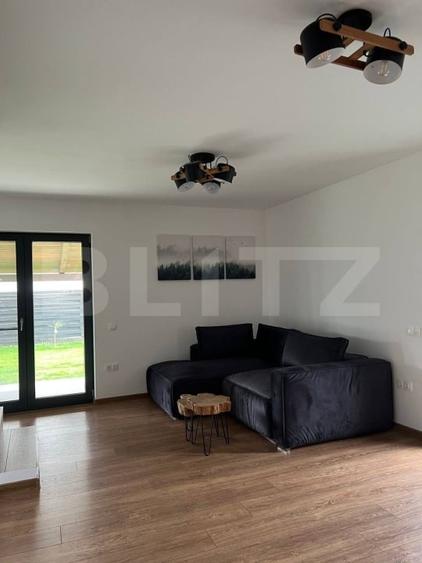 Apartament cu 2 camere decomandat, mobilat în Tractorul — fotografia 3