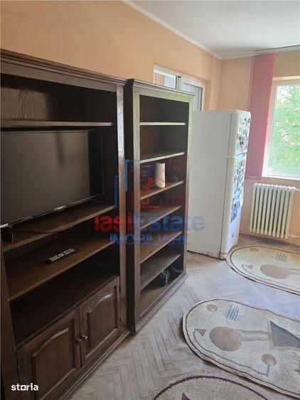 Garsonieră semidecomandată în Alexandru cel Bun