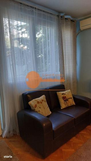 Apartament cu 2 camere semidecomandat în 1 Mai