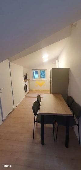 Apartament cu 3 camere semidecomandat în Zorilor