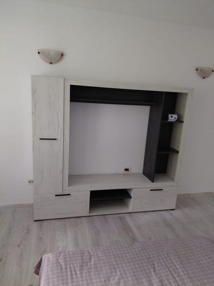 Garsonieră decomandată în Drumul Carului