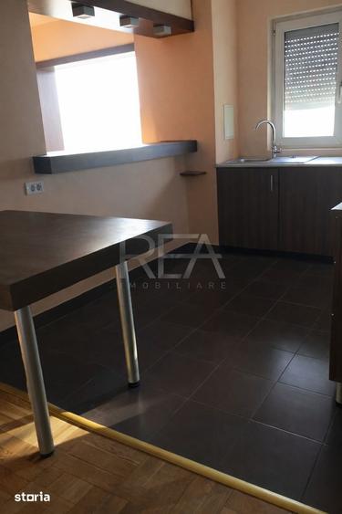 Apartament cu 2 camere semidecomandat în Vitan