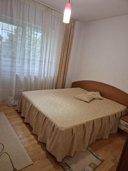 Apartament cu 2 camere în Banu Manta