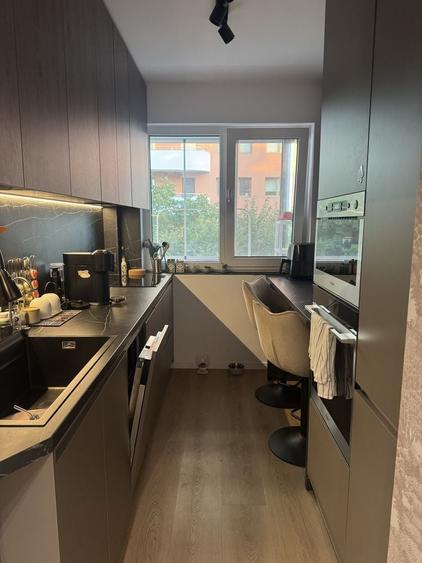 Apartament cu 2 camere semidecomandat în Pajura