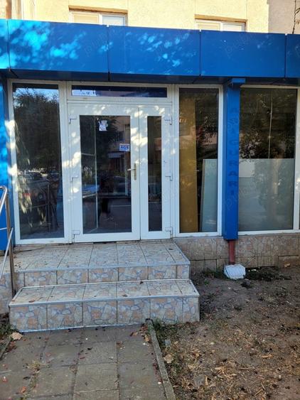 Spațiu comercial, de 60 mp, în Caracal