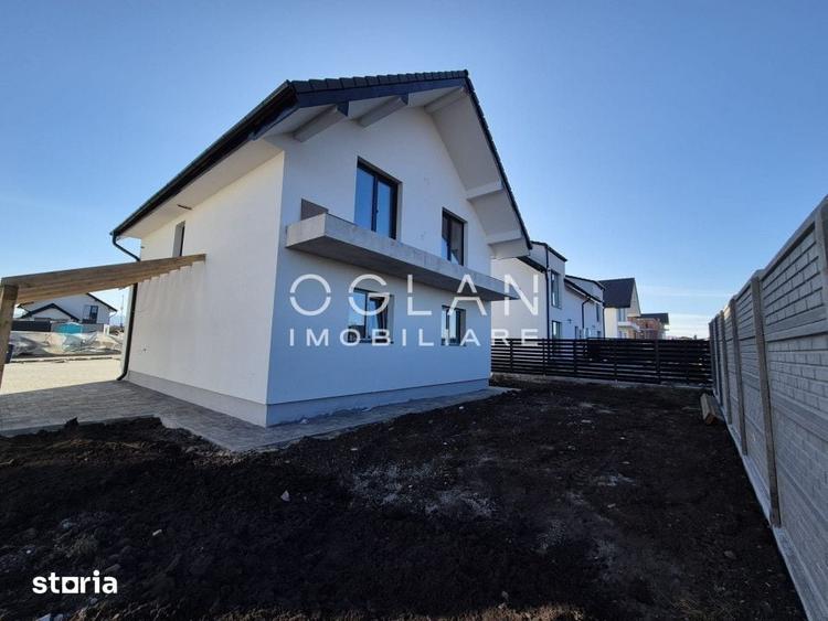 Casă cu 5 camere cu Teren 441 Mp în Șura Mică