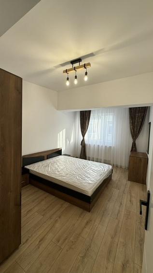 Casă cu 4 camere cu Teren 30 Mp în Central