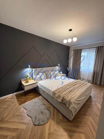 Apartament cu 3 camere semidecomandat în Florești
