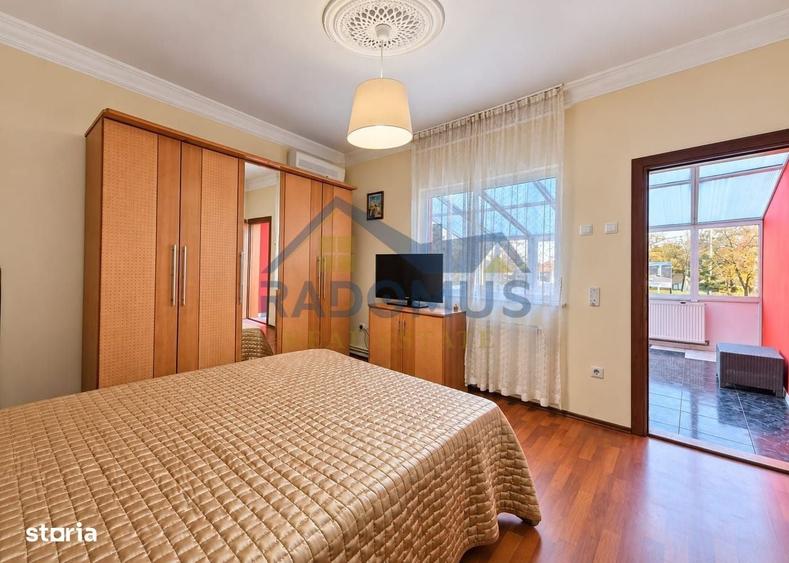 Casă cu 4 camere în Fundeni