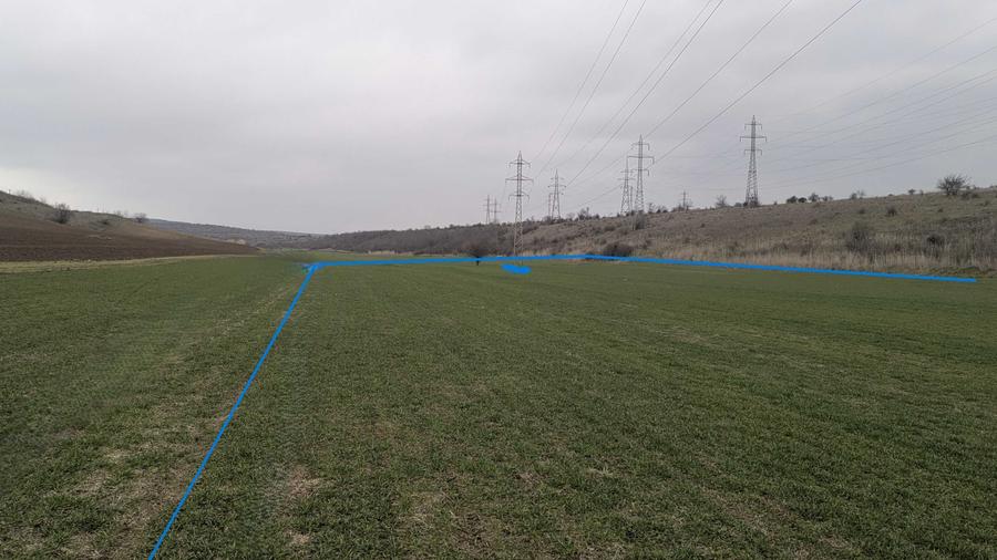 Teren de 30000 mp, în Exterior Vest