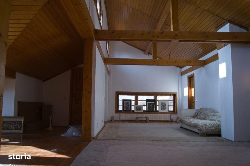 Casă cu 4 camere în Gruiu