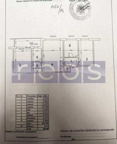 Apartament cu 3 camere semidecomandat în Titan