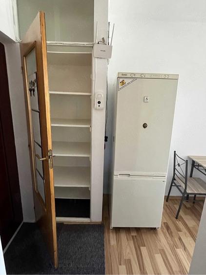 Garsonieră decomandată, mobilată în Fizicienilor