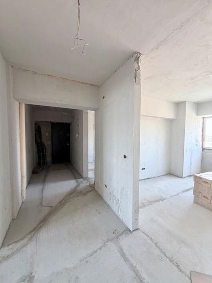 APARTAMENT SPATIOS CU VEDERE PE 2 PARTI - 10
