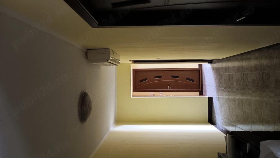 Apartament cu 3 camere decomandat în Unirii Sud