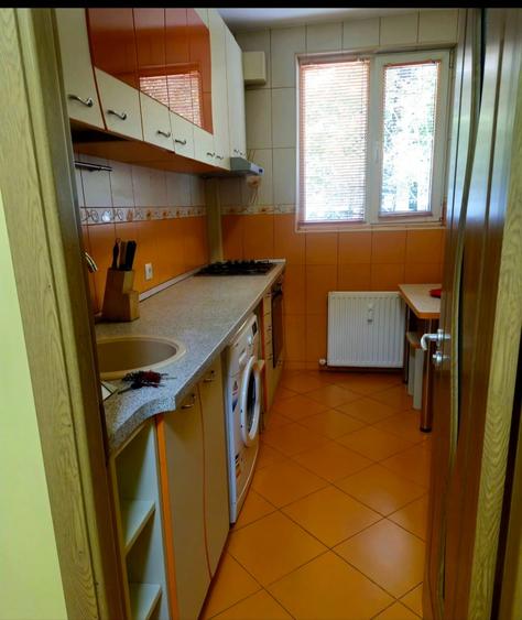Apartament cu 2 camere semidecomandat în Iancului