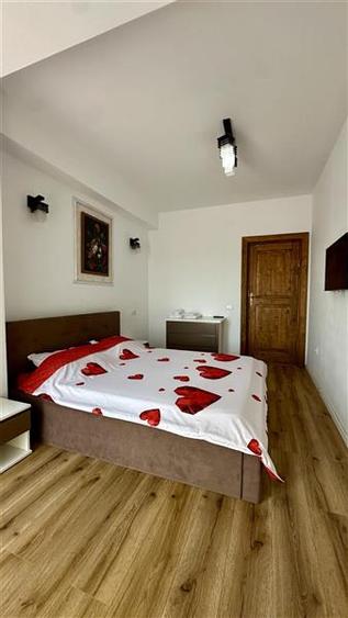 Apartament cu 2 camere decomandat, mobilat în Capitol