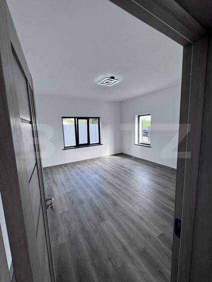 Casă individuală cu 3 camere cu Teren 480 Mp în Blejoi