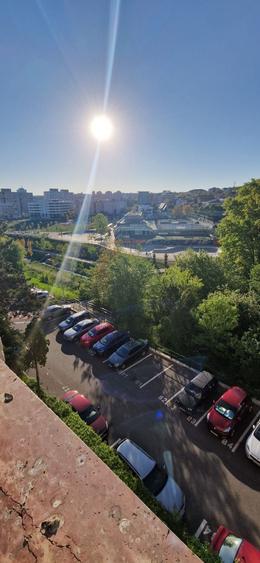 Apartament cu 2 camere decomandat în Beba Veche