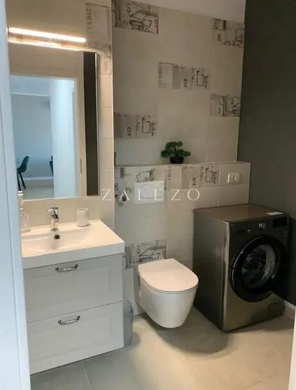 Apartament cu 2 camere decomandat, mobilat în Central