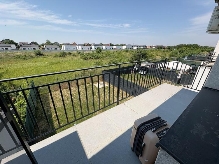Duplex cu 3 camere cu Canalizare în Berceni