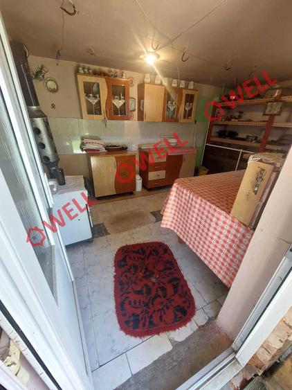 Casă individuală cu 3 camere cu Teren 605 Mp în Brețcu