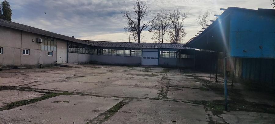Spațiu industrial, de 180 mp, în Drumul Găzarului