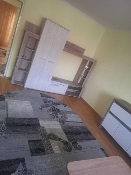 Apartament cu 2 camere decomandat în Crihala