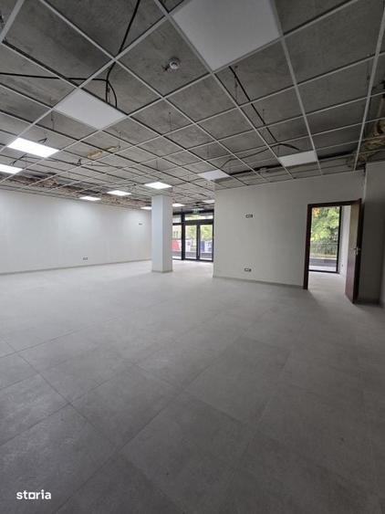 Spațiu comercial, de 173 mp, în Central