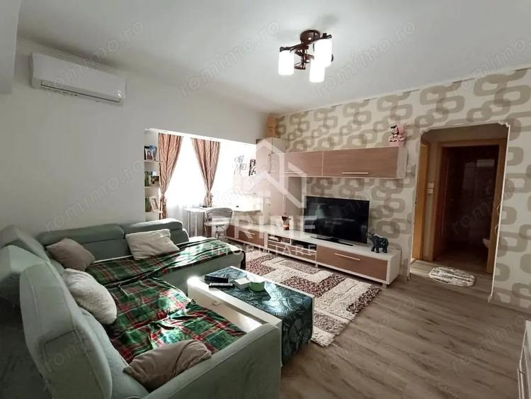 Apartament cu 3 camere semidecomandat în Ultracentral