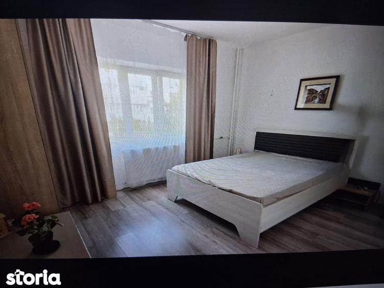 Apartament cu 2 camere decomandat în Tei