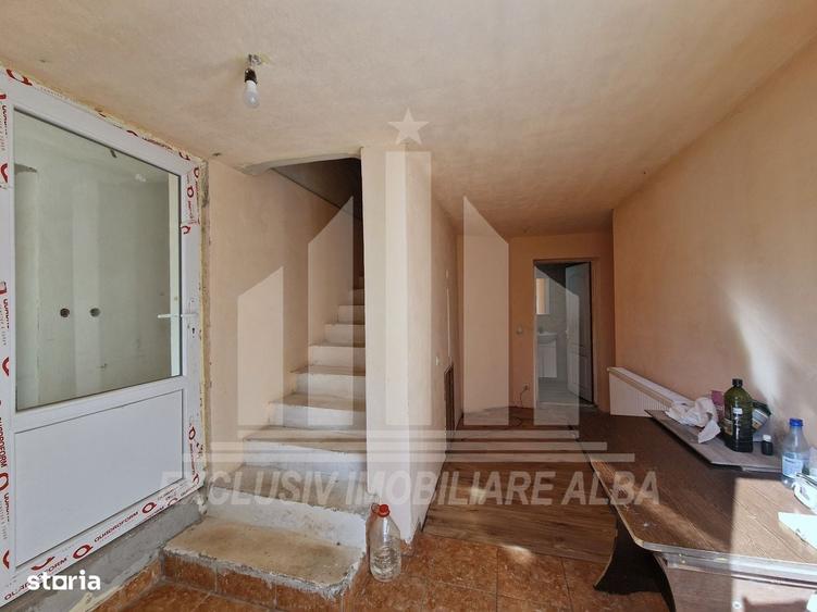 Casă cu 3 camere în Petrești