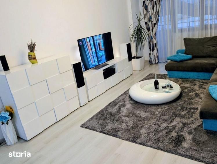 Apartament deosebit langa Mall Coresi - 3