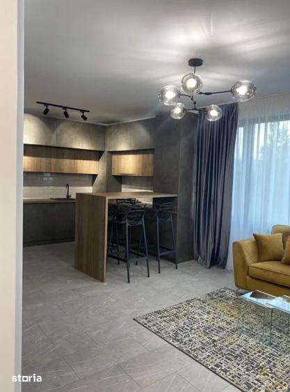 Apartament cu 3 camere decomandat în Dămăroaia