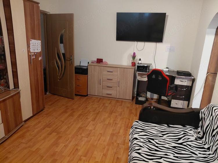 Apartament cu 2 camere semidecomandat în Narcisa