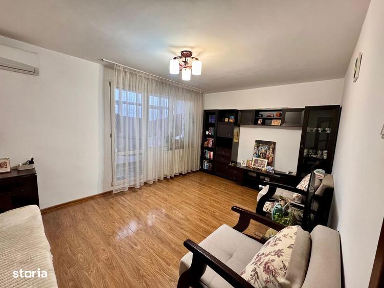 Apartament cu 3 camere, mobilat în Drumul Taberei