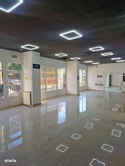 Spațiu comercial, de 200 mp, în Ștefan cel Mare