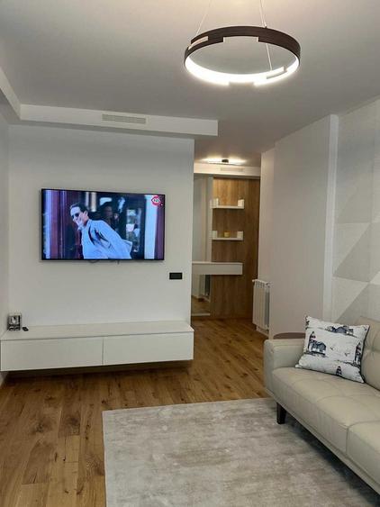 Apartament cu 3 camere decomandat în Nord