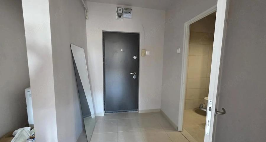 Apartament cu 2 camere decomandat în Complex Studențesc